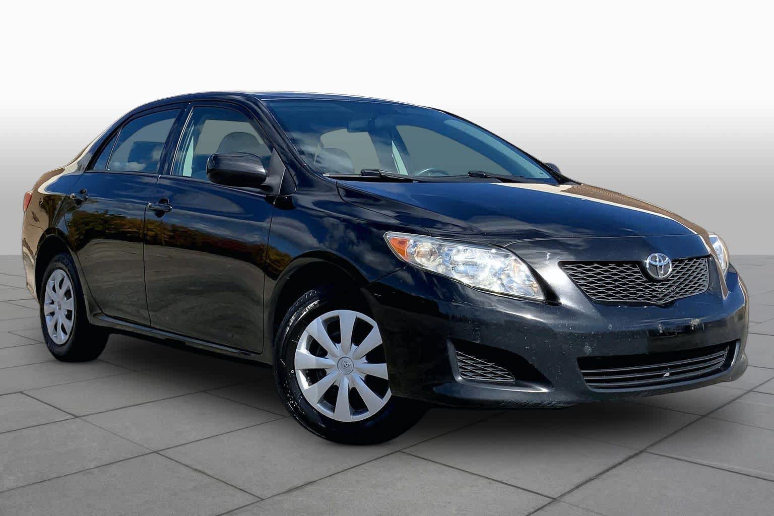 Used 2010 Toyota Corolla LE w/ All Weather Guard Pkg FWD image 2