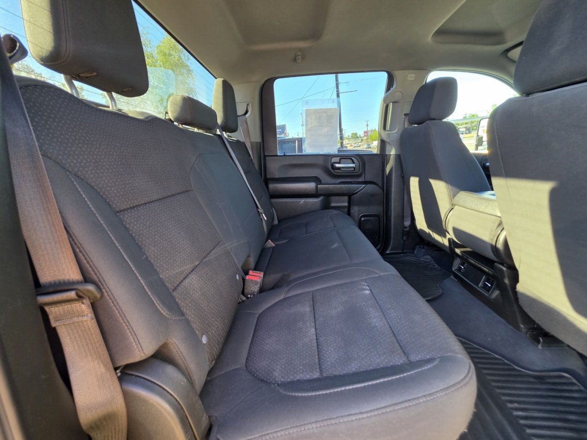 Used 2022 Chevrolet Silverado 2500 Custom w/ Custom Value Package AWD/4WD image 14