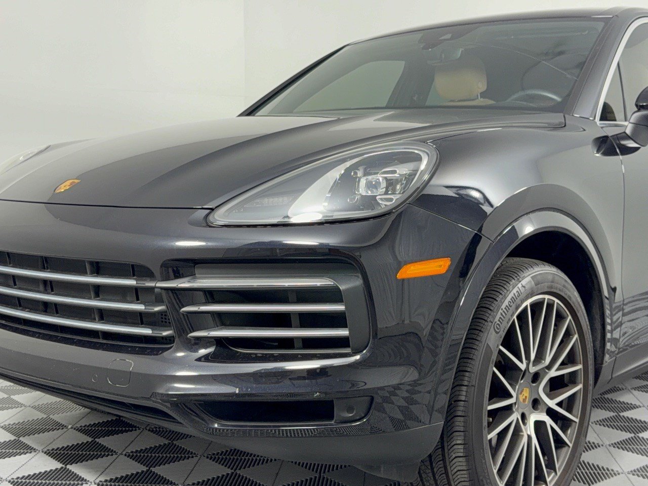 Certified 2022 Porsche Cayenne AWD/4WD image 12