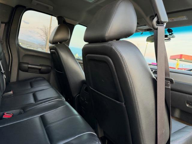 Used 2013 Chevrolet Silverado 2500 LTZ w/ LTZ Plus Package image 35