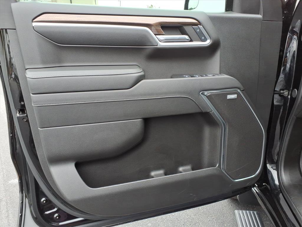 Used 2024 Chevrolet Silverado 1500 RST w/ Convenience Package II image 4