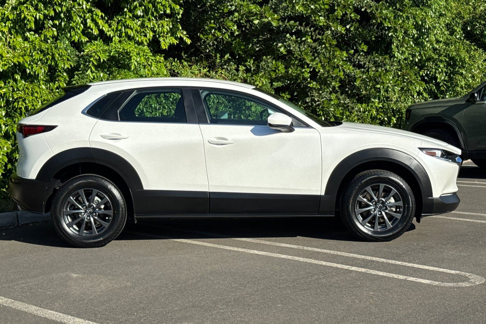Certified 2023 MAZDA CX-30 AWD 2.5 S image 3