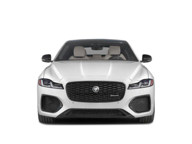 Used 2024 Jaguar XF R-Dynamic SE RWD image 4
