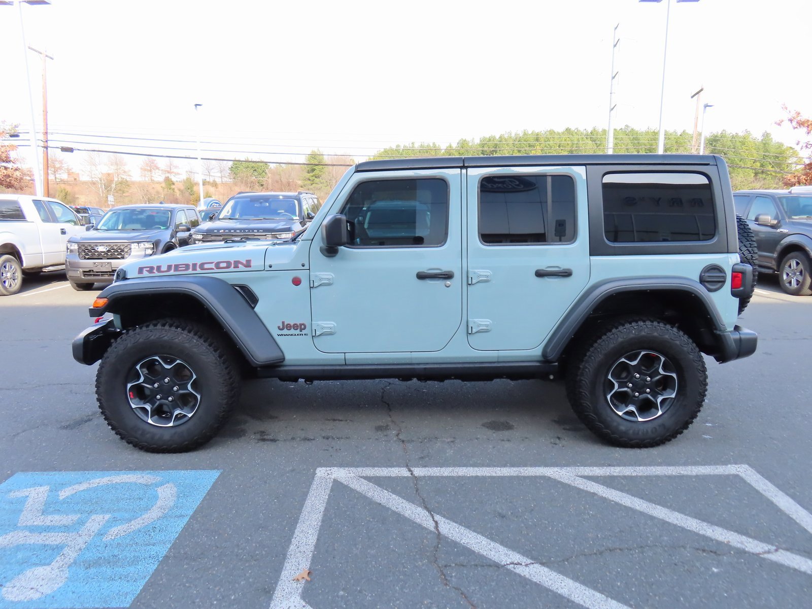 Used 2023 Jeep Wrangler Rubicon w/ Cold Weather Group image 12
