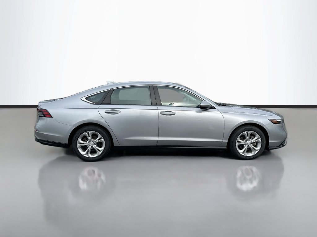 Used 2023 Honda Accord LX image 8
