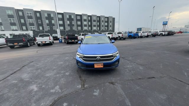 Used 2024 Volkswagen Jetta S FWD image 3