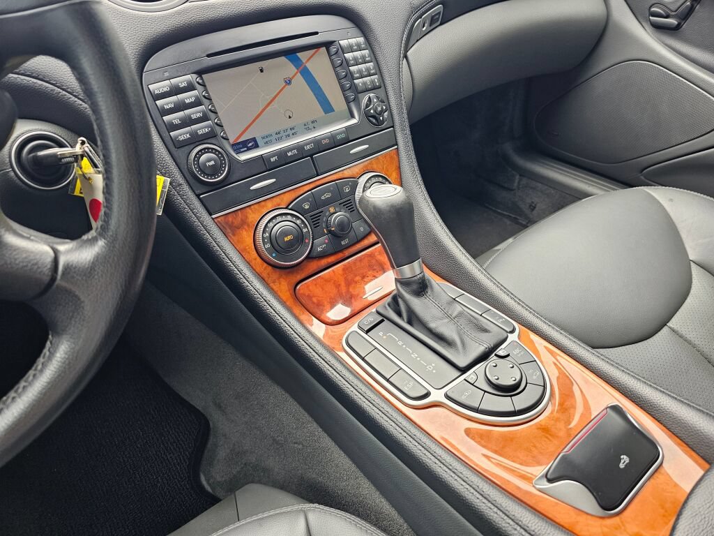 Used 2005 Mercedes-Benz SL 500 image 19