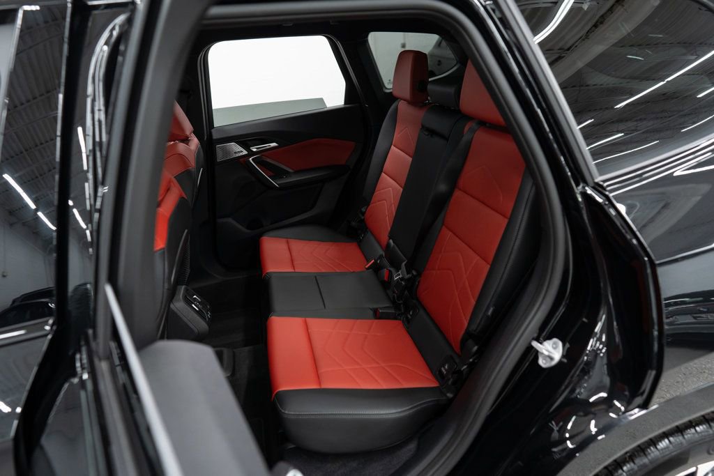 Used 2024 BMW X1 w/ M Sport Line w/ Premium Package image 14