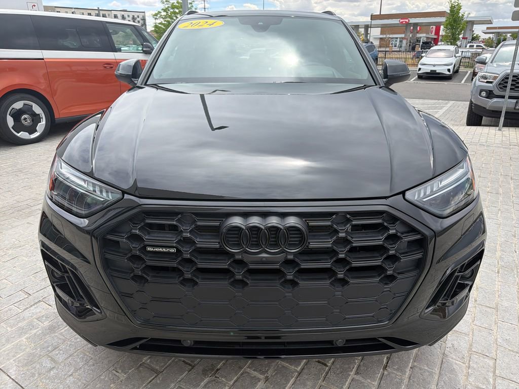 Used 2024 Audi Q5 e Prestige w/ Prestige Package AWD/4WD image 8