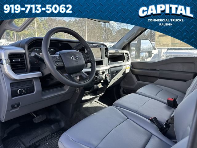 New 2023 Ford F550 2WD Regular Cab Super Duty image 18