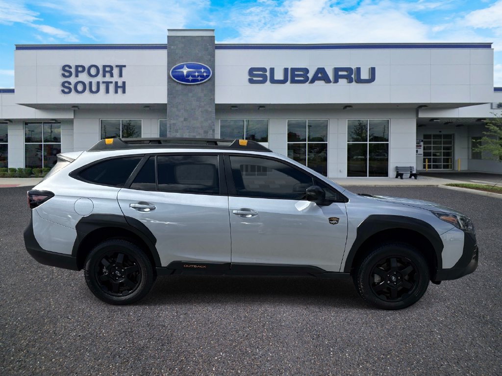 Used 2023 Subaru Outback Wilderness AWD/4WD image 2