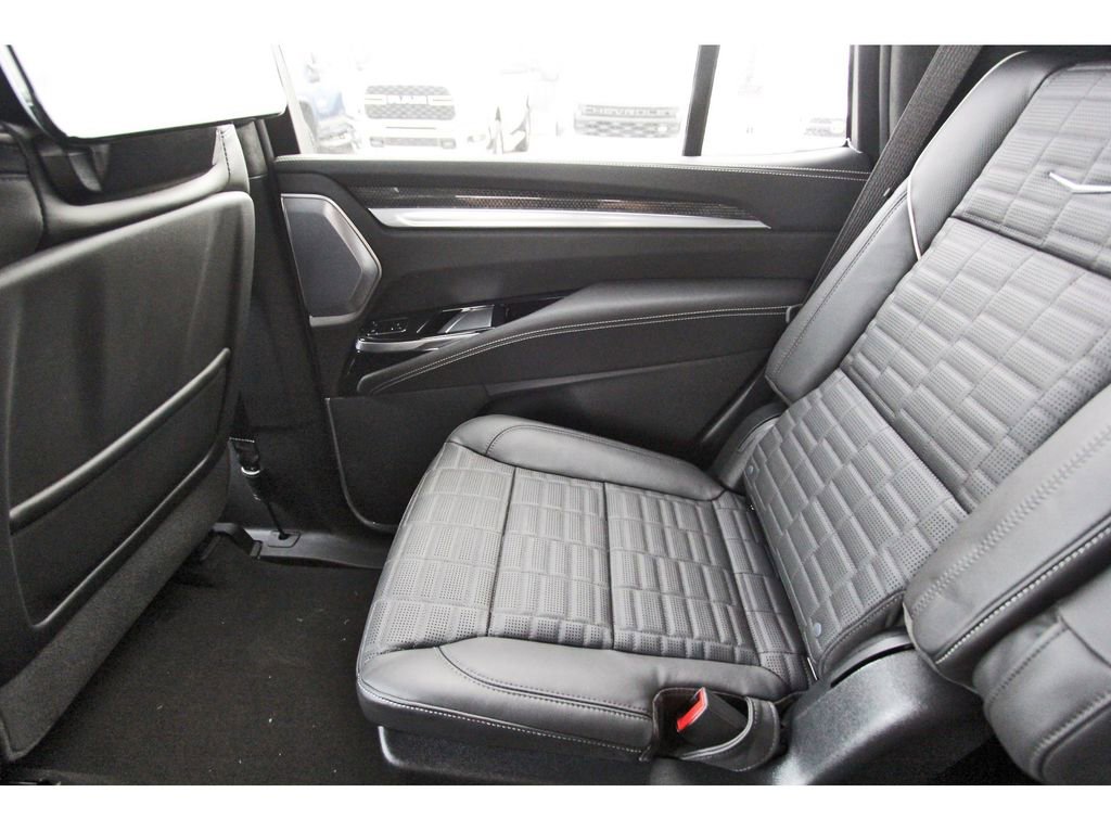 New 2026 Cadillac Escalade V image 12