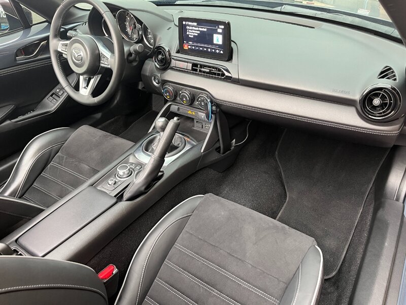 Used 2021 MAZDA MX-5 Miata Club w/ Brembo/BBS Recaro Package RWD image 7