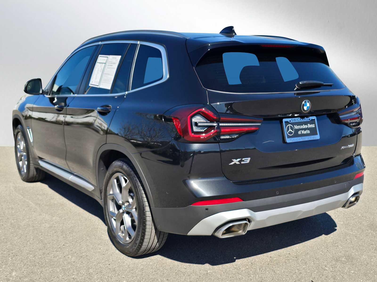 Used 2023 BMW X3 xDrive30i w/ Premium Package image 5