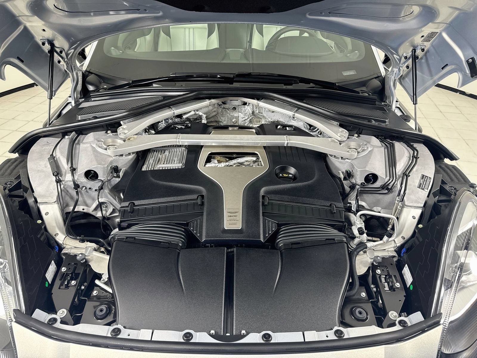 Used 2026 Aston Martin DBX 707 AWD/4WD image 29