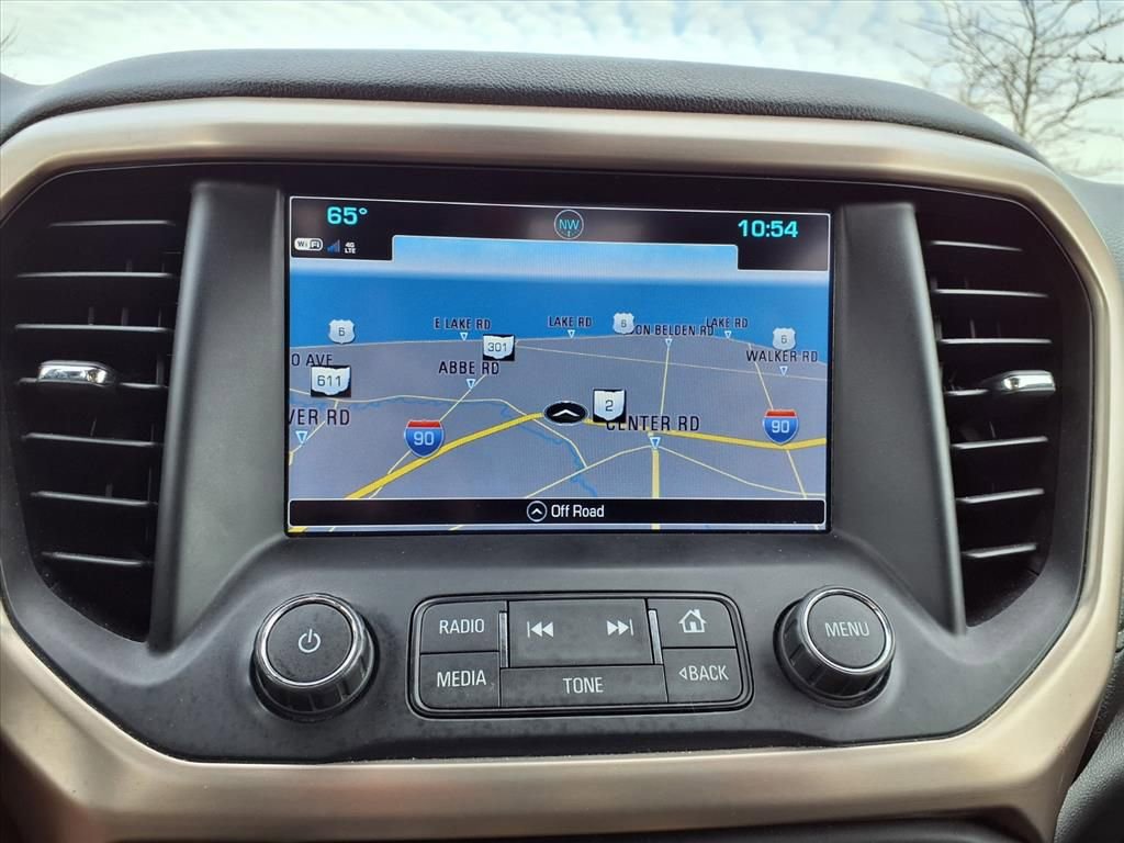 Used 2018 GMC Acadia Denali w/ Technology Package image 9