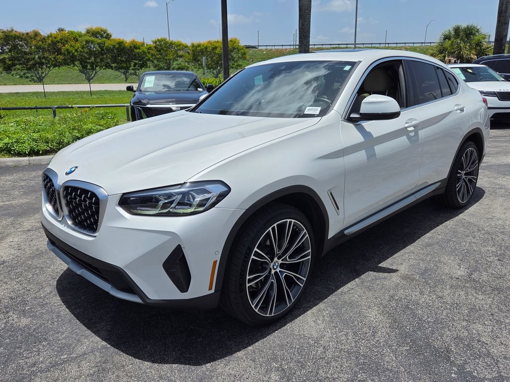 Used 2025 BMW X4 xDrive30i w/ Premium Package AWD/4WD image 15