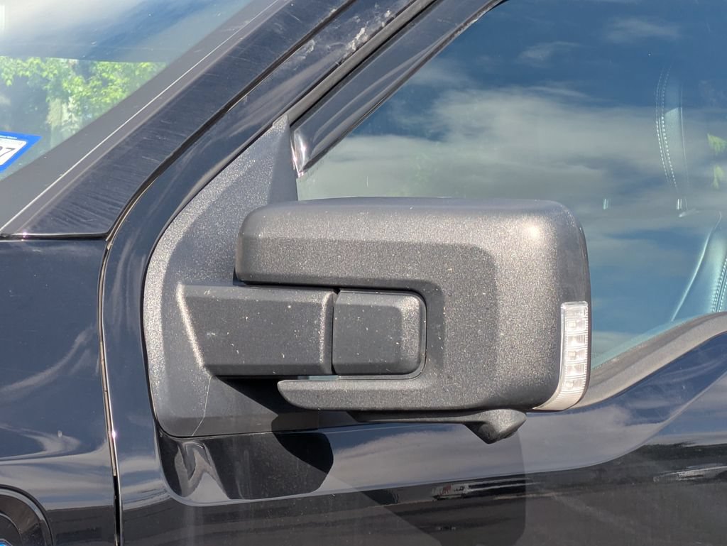 Used 2023 Ford F150 Lightning XLT AWD/4WD image 12