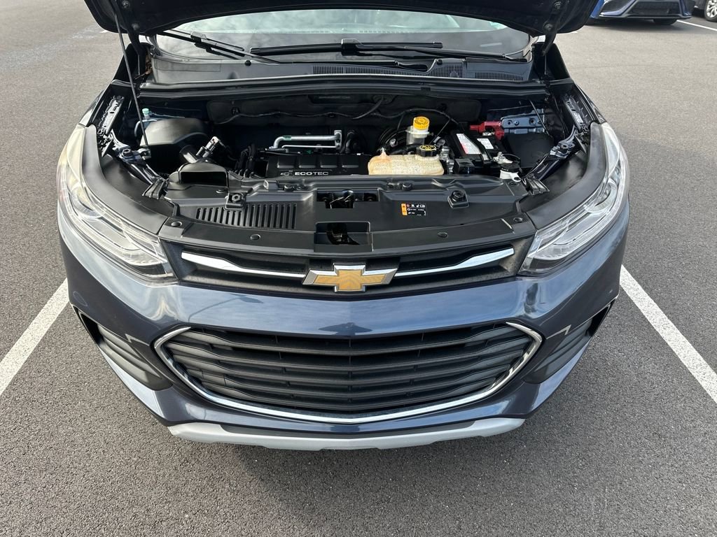 Used 2018 Chevrolet Trax LT w/ LT Convenience Package image 10