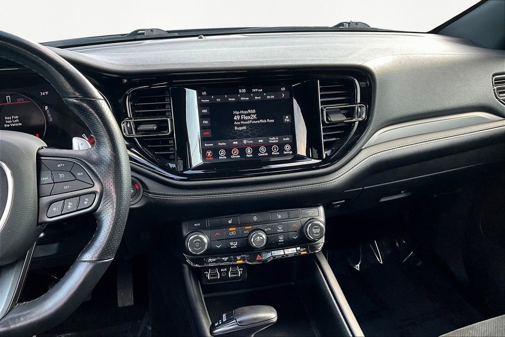Used 2022 Dodge Durango GT image 9