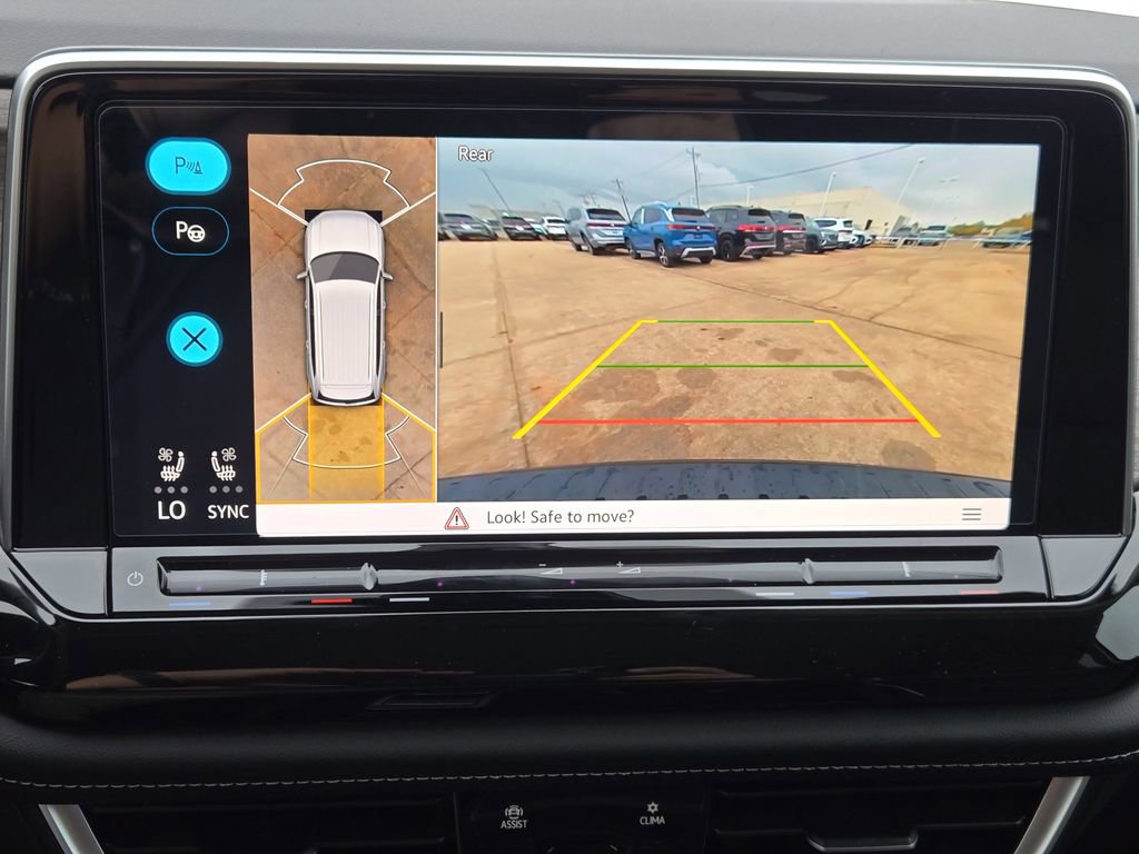 New 2026 Volkswagen Atlas SEL Premium R-Line image 15