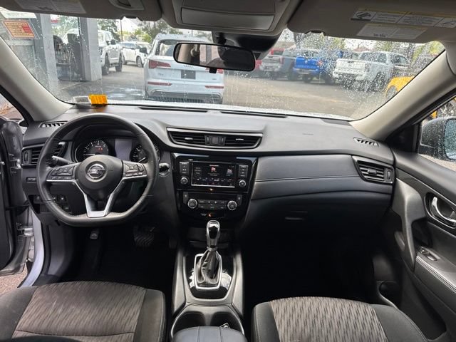 Used 2020 Nissan Rogue SV AWD/4WD image 19