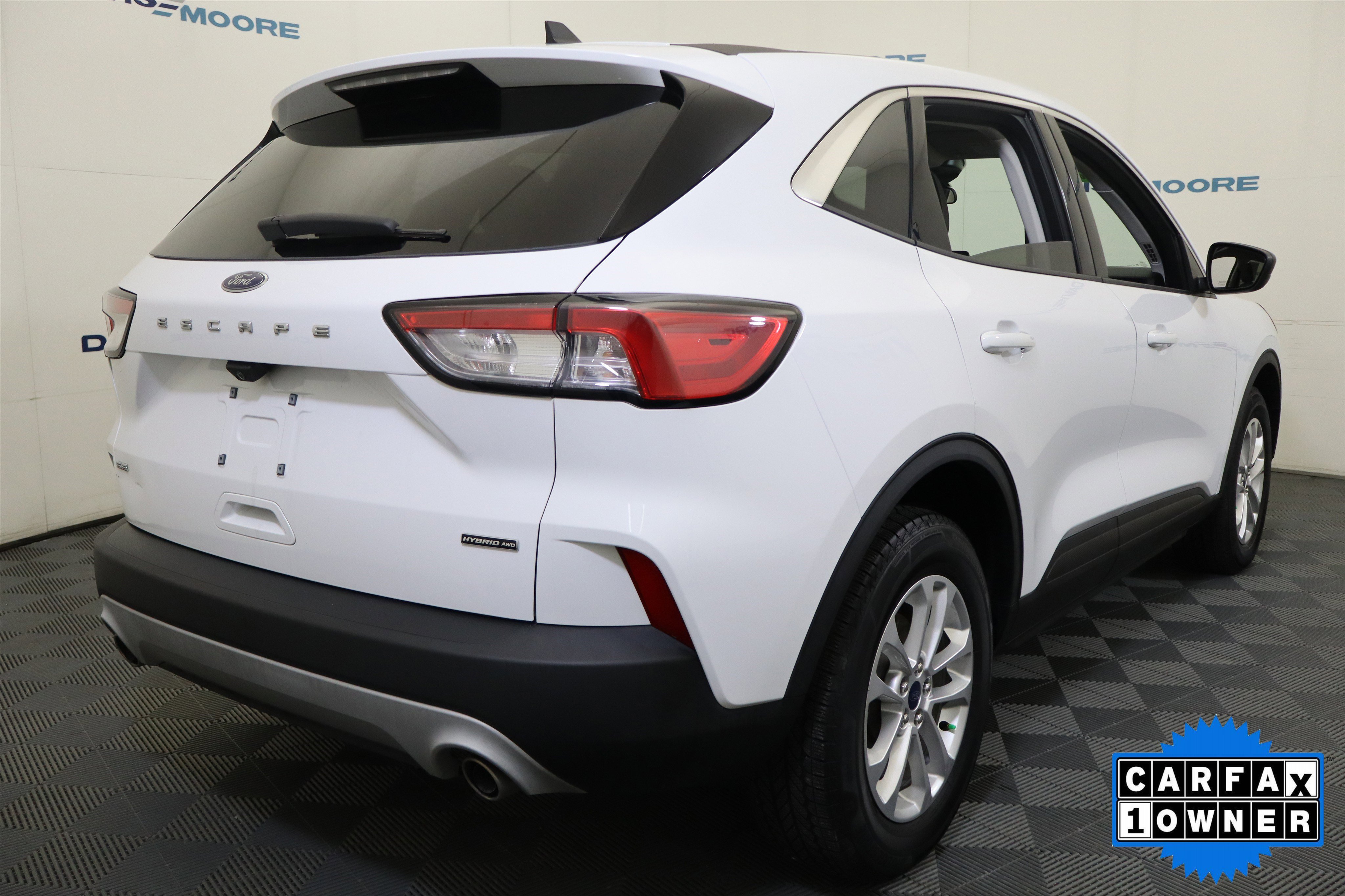 Used 2022 Ford Escape SE image 5