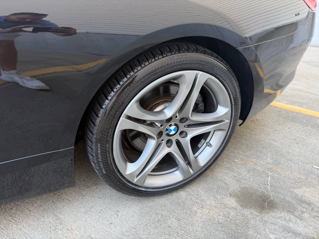 Used 2012 BMW 650i Convertible RWD image 9