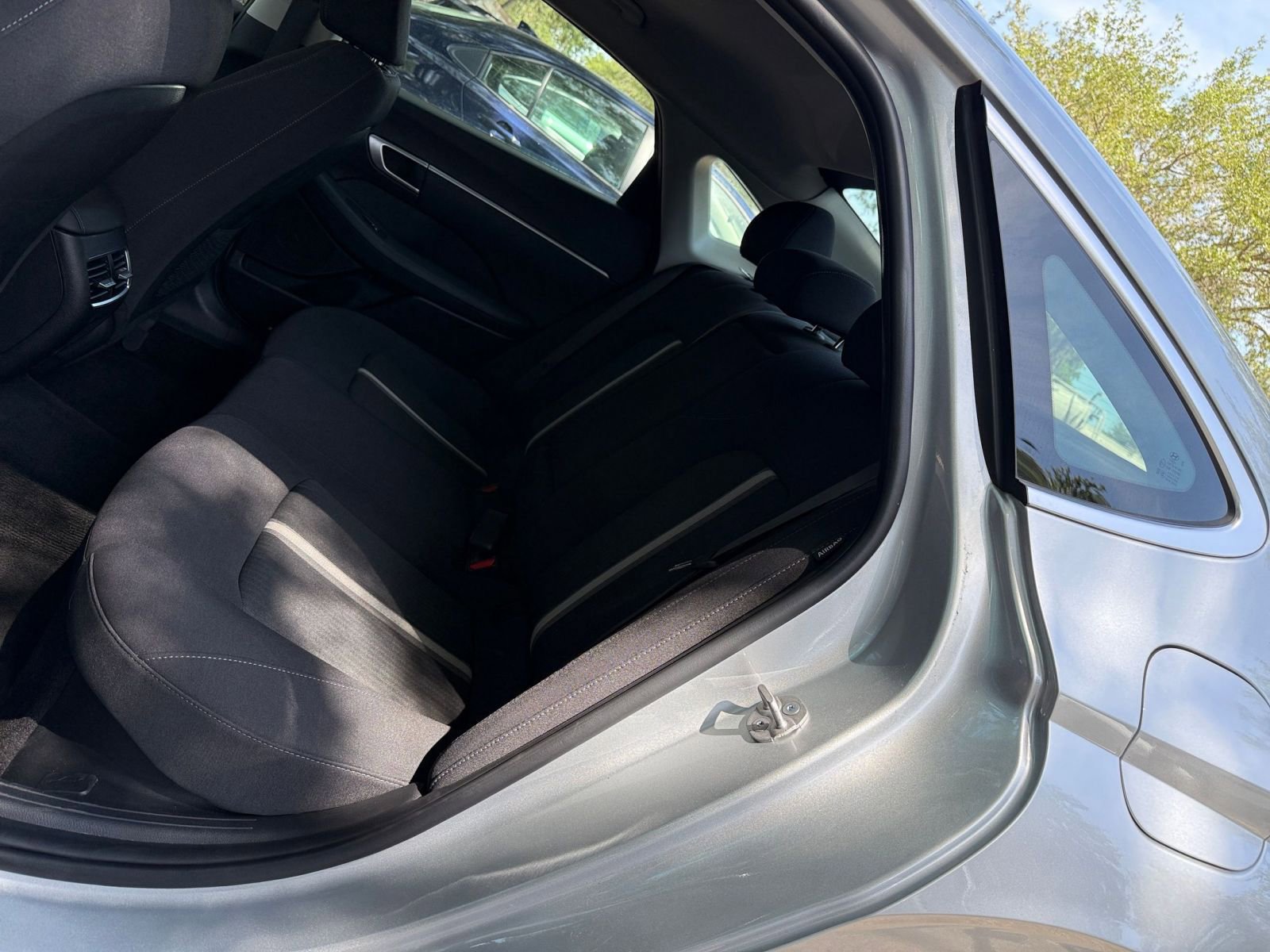 Used 2025 Hyundai Sonata SEL FWD image 35