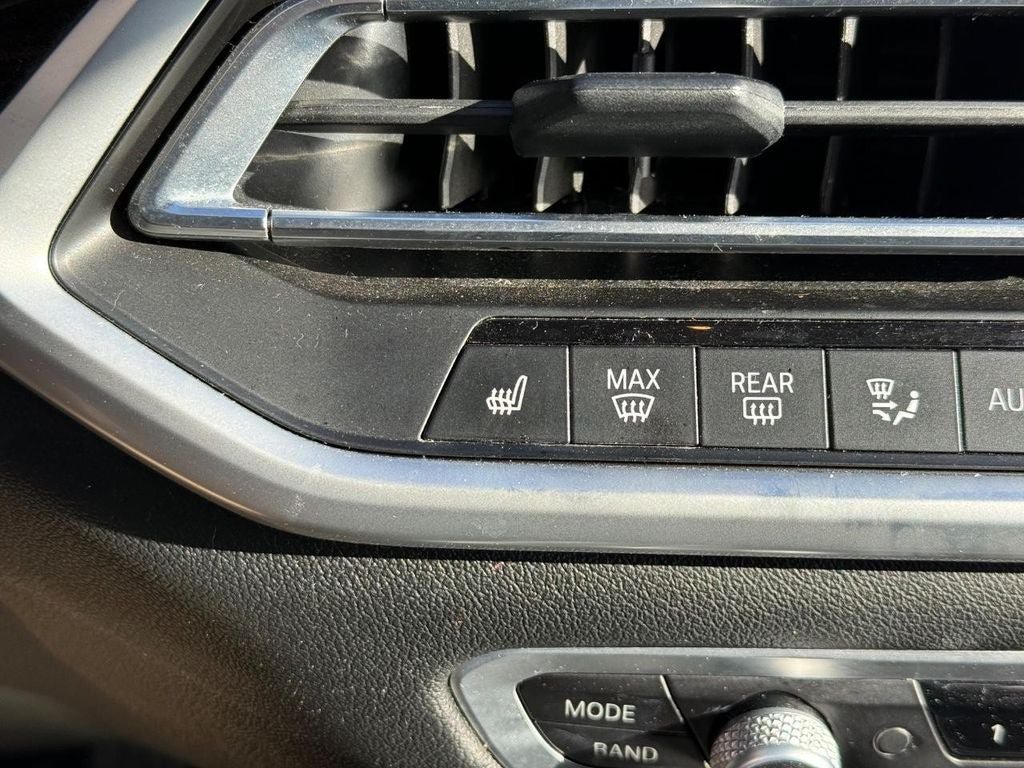 Used 2023 BMW X5 xDrive40i AWD/4WD image 23