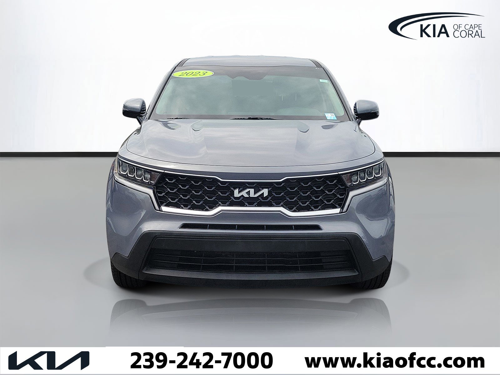 Certified 2023 Kia Sorento LX FWD image 2
