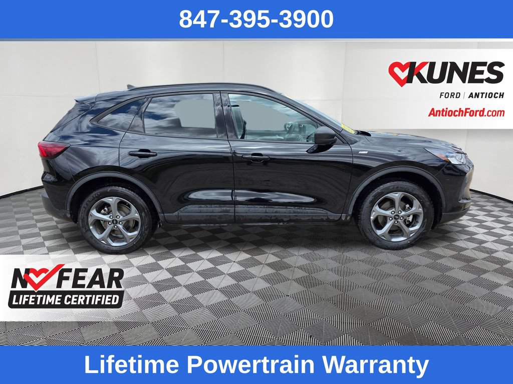 Certified 2025 Ford Escape ST-Line AWD/4WD image 8