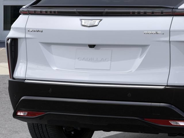 New 2026 Cadillac Lyriq Luxury w/ LPO, Floor Liner Package AWD/4WD image 14