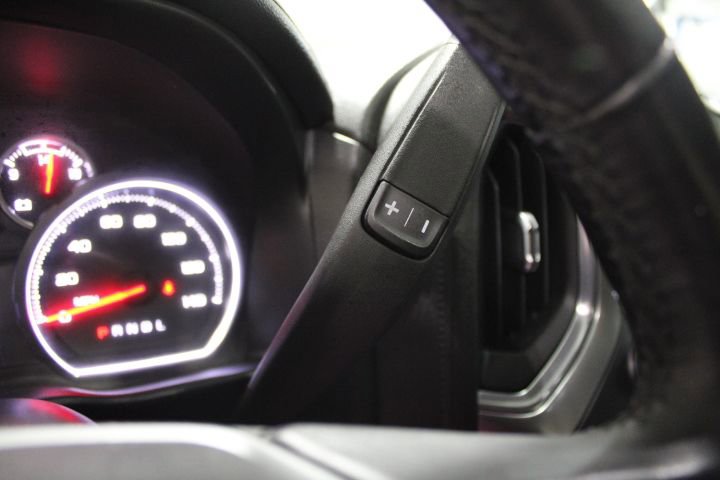 Used 2021 Chevrolet Silverado 1500 LTZ w/ Z71 Off-Road Package image 44