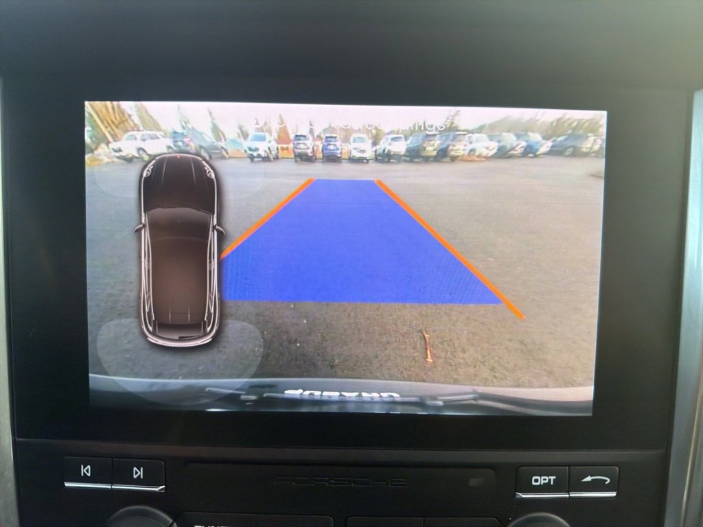 Used 2018 Porsche Macan image 41