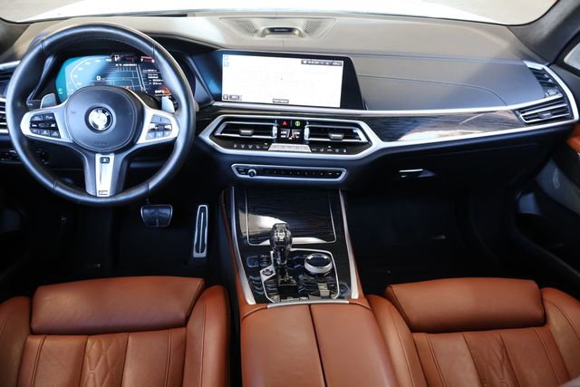 Used 2022 BMW X7 M50i AWD/4WD image 17