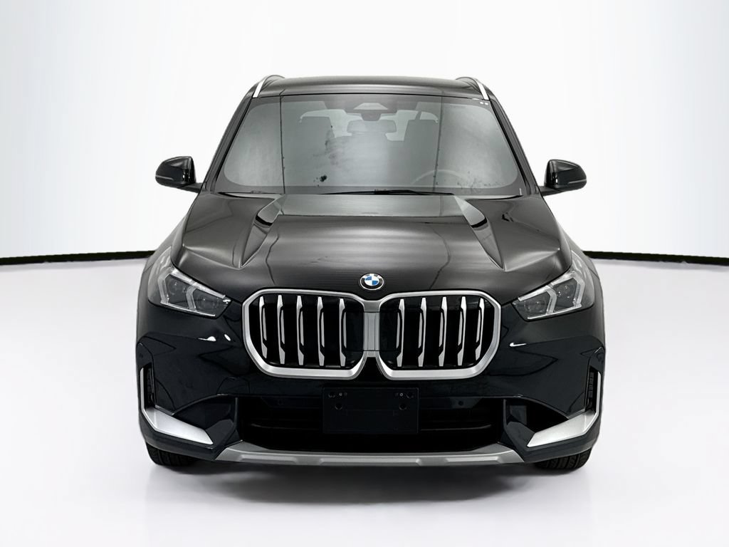 Used 2025 BMW X1 xDrive28i AWD/4WD image 2