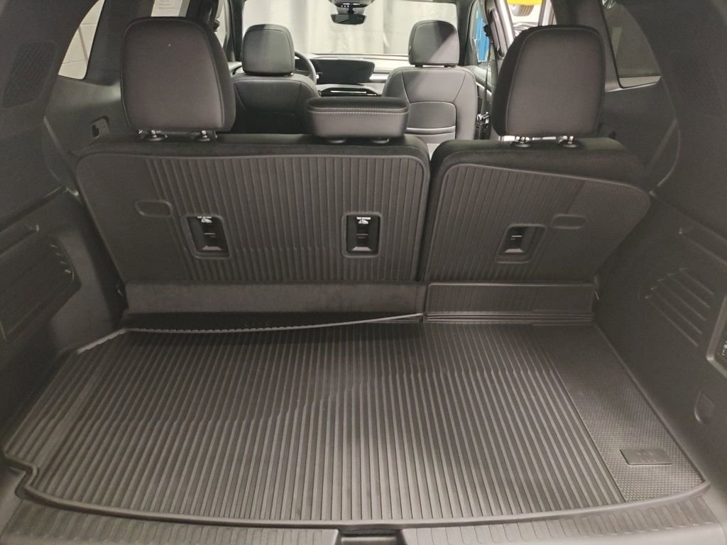 New 2026 Buick Enclave Sport Touring w/ Power Package image 14