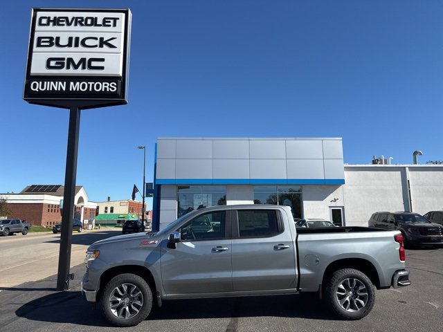 New 2026 Chevrolet Silverado 1500 LT image 2