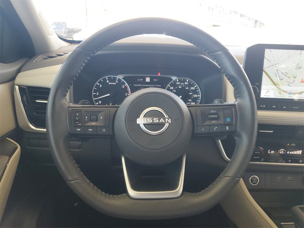 Used 2022 Nissan Rogue SL w/ SL Premium Package image 17