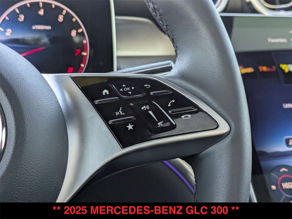 Certified 2025 Mercedes-Benz GLC 300 4MATIC image 18