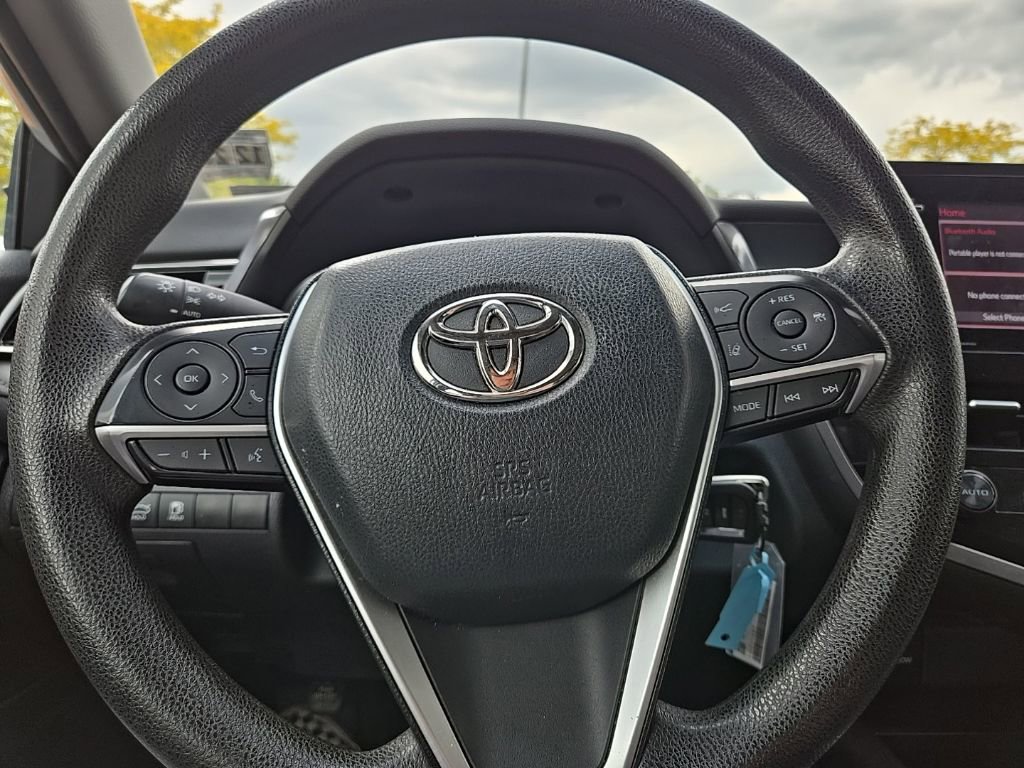 Used 2023 Toyota Camry LE FWD image 13