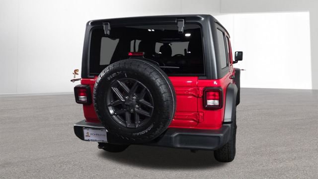 Used 2024 Jeep Wrangler Sport S image 10