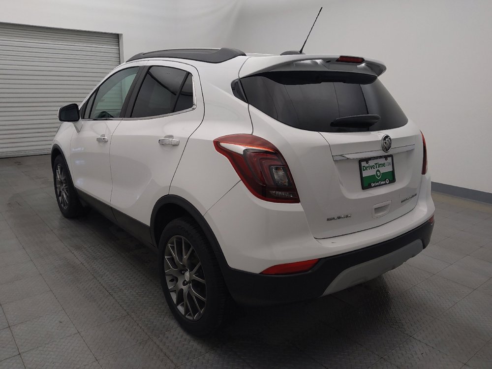 Used 2018 Buick Encore Sport Touring image 5