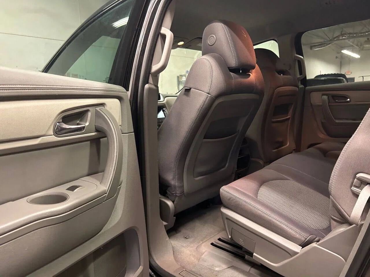 Used 2016 Chevrolet Traverse LS image 13