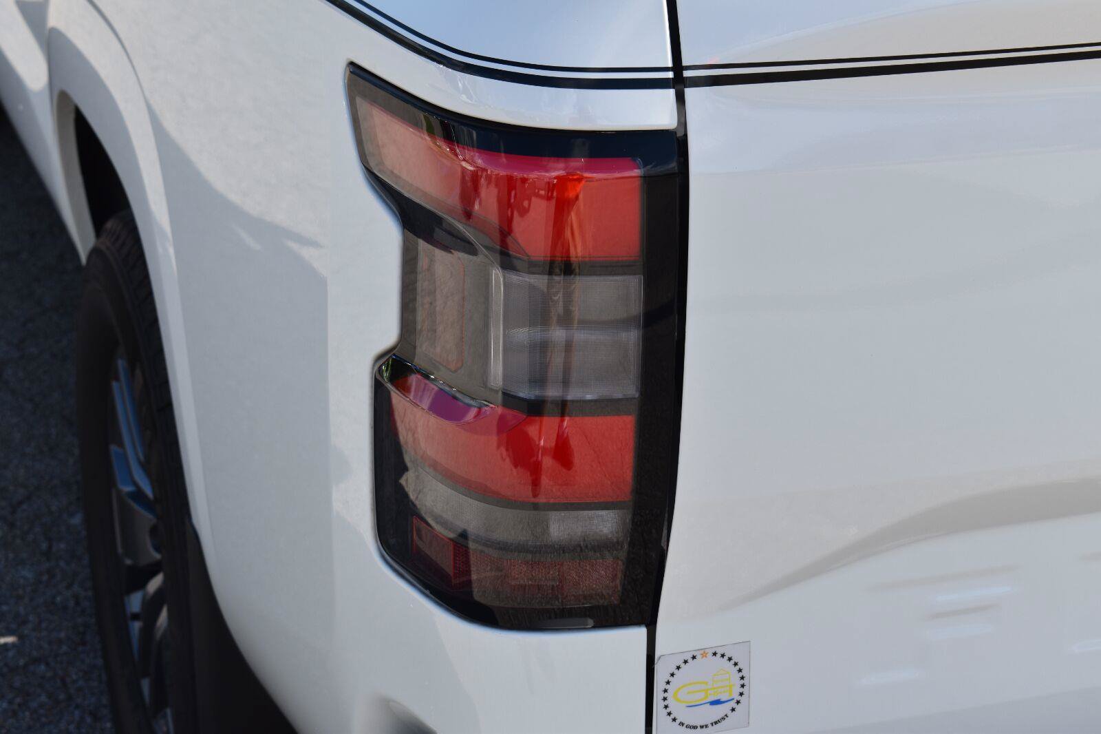 Certified 2025 Nissan Frontier SV w/ SV Convenience Package RWD image 6