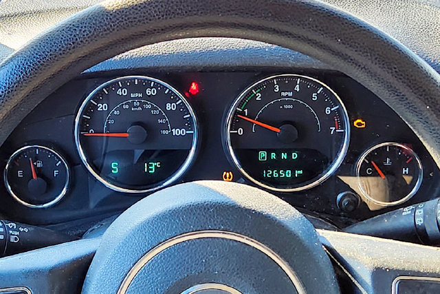 Used 2017 Jeep Wrangler Unlimited Sport AWD/4WD image 13