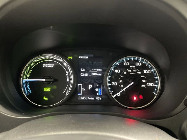 Used 2018 Mitsubishi Outlander SEL image 15