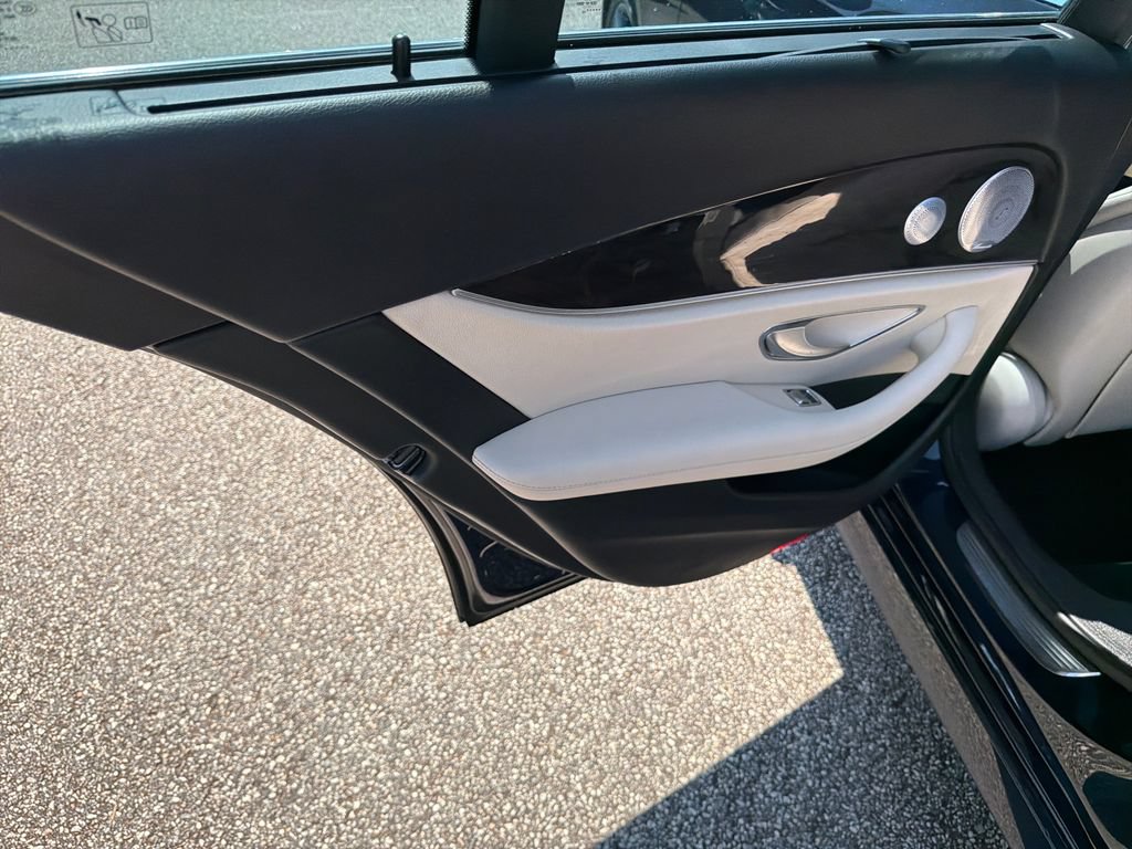 Used 2019 Mercedes-Benz E 450 4MATIC Sedan w/ Premium Package image 21