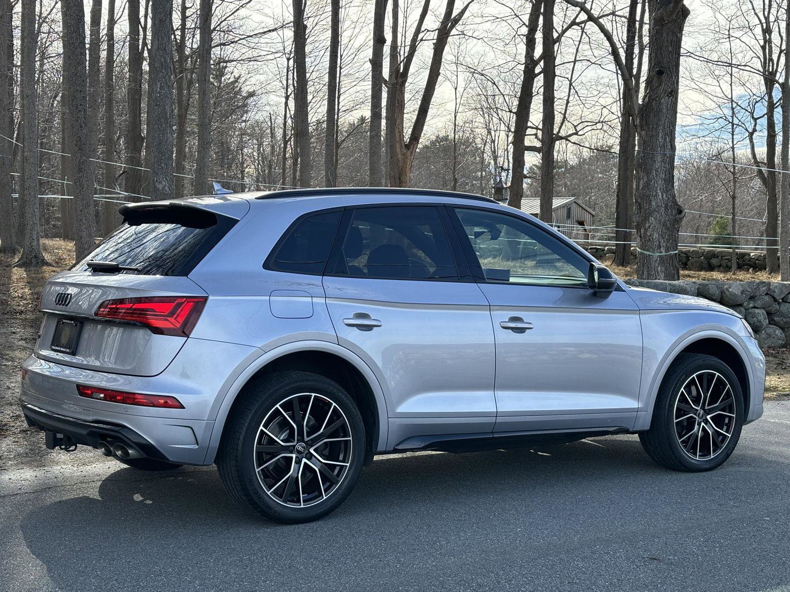 Used 2023 Audi SQ5 Premium Plus w/ Premium Plus Package image 19